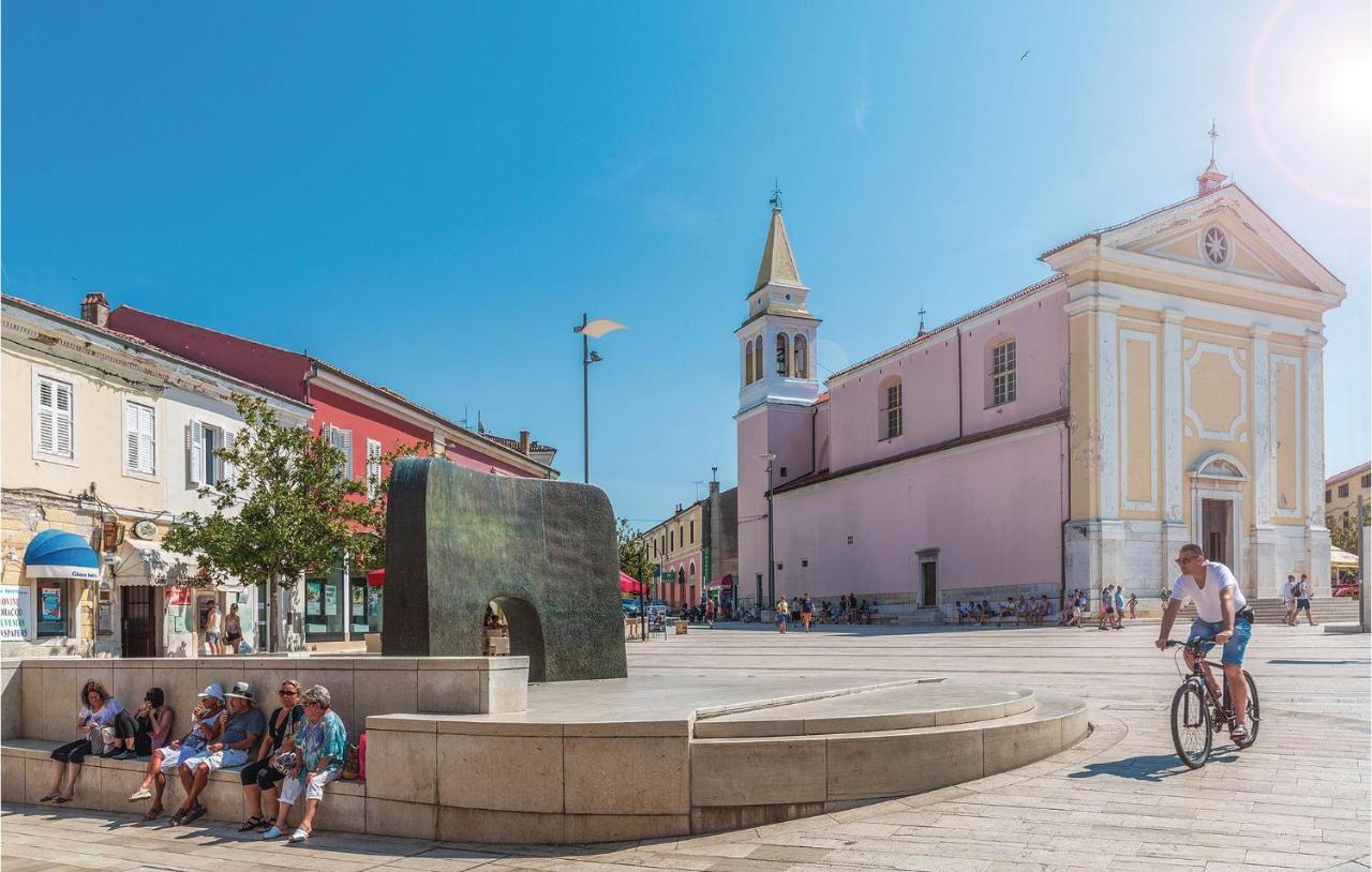 Beautiful Apartment In Porec With Wifi Exterior foto