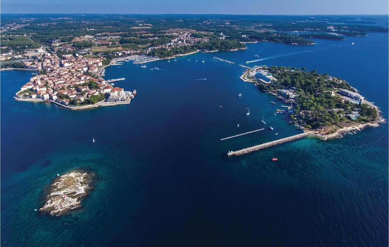 Beautiful Apartment In Porec With Wifi Exterior foto
